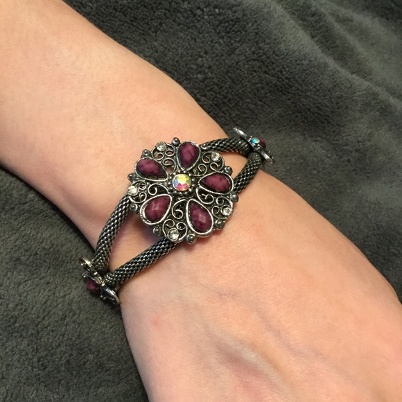 Jewelry - $ALE! Tibetan Silver Fashion Bracelet